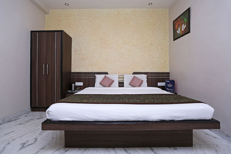 Bedroom 2, Star Hotel, Agra