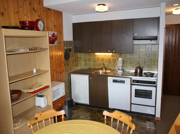 Others 5, Extravagant apartment with view, Hérens