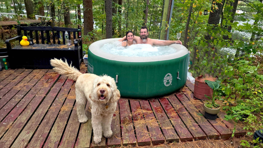 Outdoor spa tub, 3 Epic Stays on Private Island, Lewis