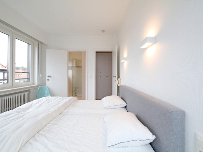 4, Villa in Het Zoute Near the Beach, West-Vlaanderen