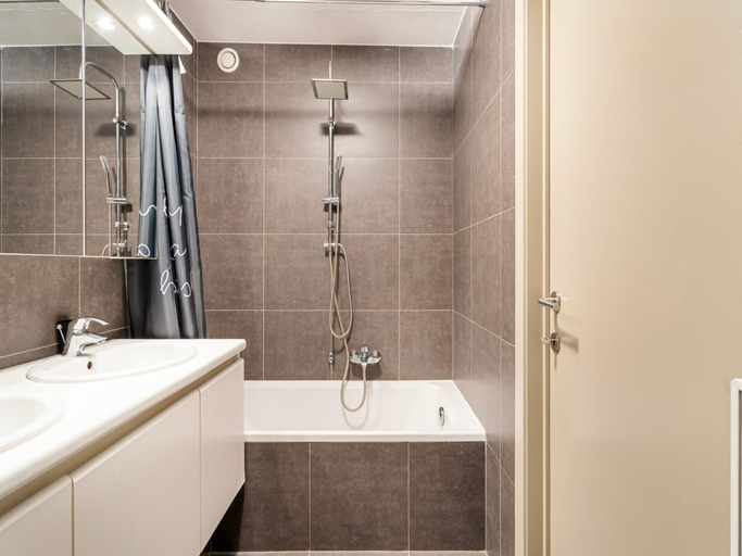 Bathroom 5, Apartment in Blankenberge with Marina View, West-Vlaanderen