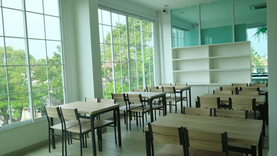 Food & Drinks 5, The Square 101, Bang Na