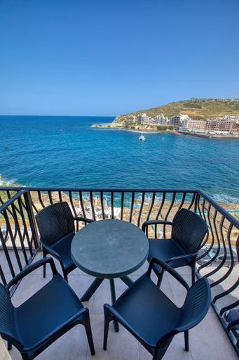Room 4, Waterfront Gozo Stay Overlooking Marsalforn Bay