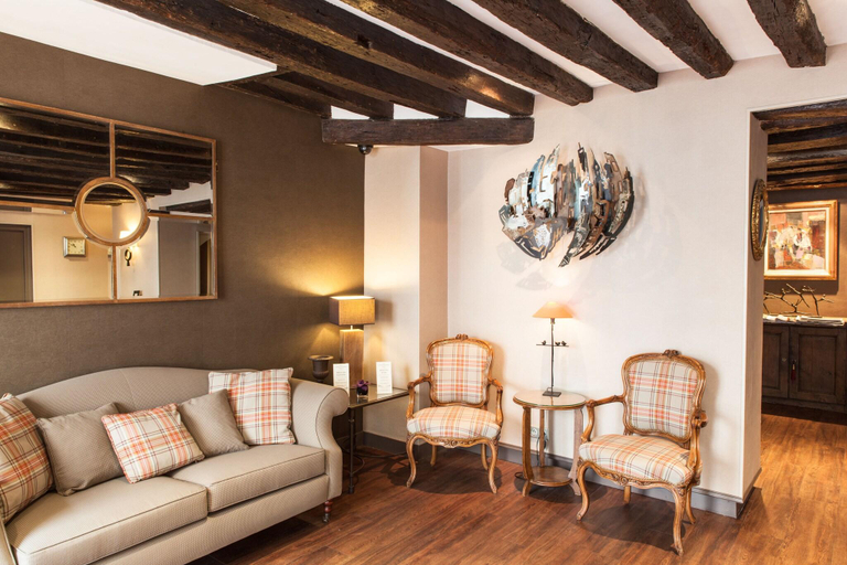 Public Area 2, Hotel la Residence du Berry, Yvelines