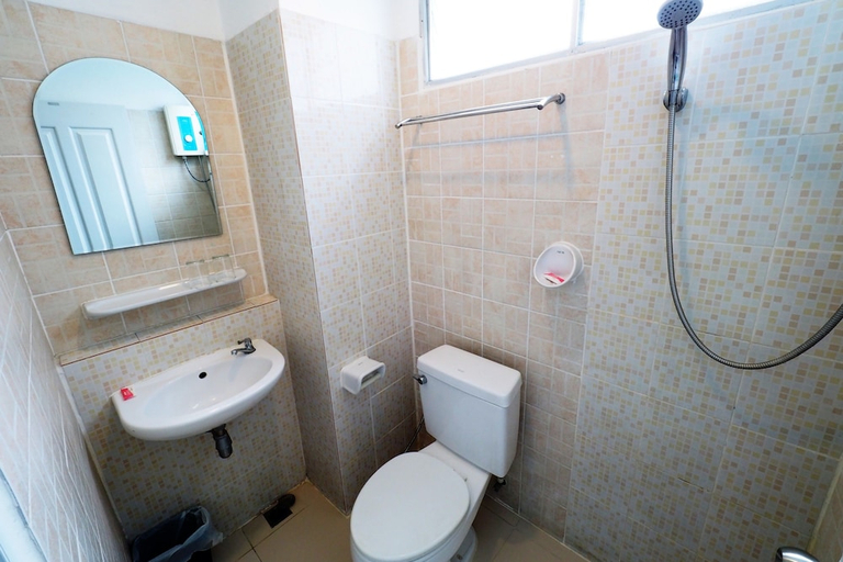 Bathroom 4, Namnon Place, Muang Nonthaburi