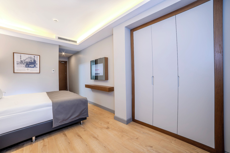 Bedroom 5, Center Hill Hotel, Fatih