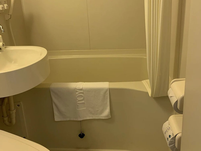 Bathroom 5, Toyoko Inn Takasaki Station Nishi 1, Takasaki