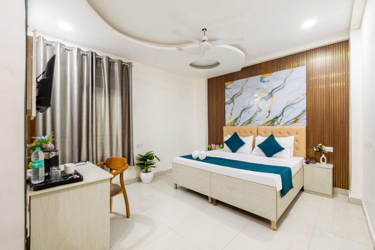 Room 5, Hotel Admire Expressway BY ASPL, Gautam Buddha Nagar
