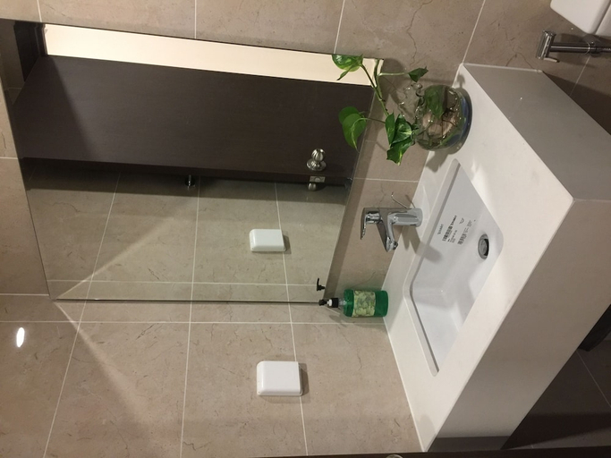Bathroom 3, The Tresor Hana Apart, District 4