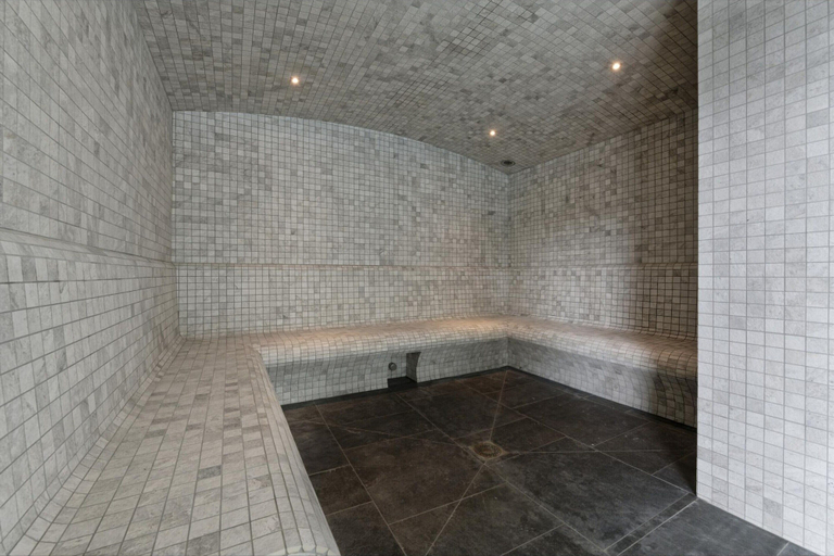 Spa treatment 5, Apartment in Samoens With Spa and Pool, Haute-Savoie