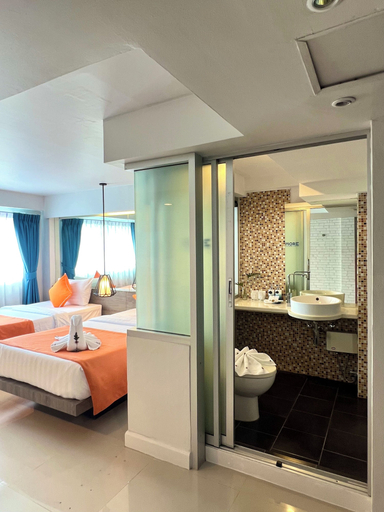 bedroom 24