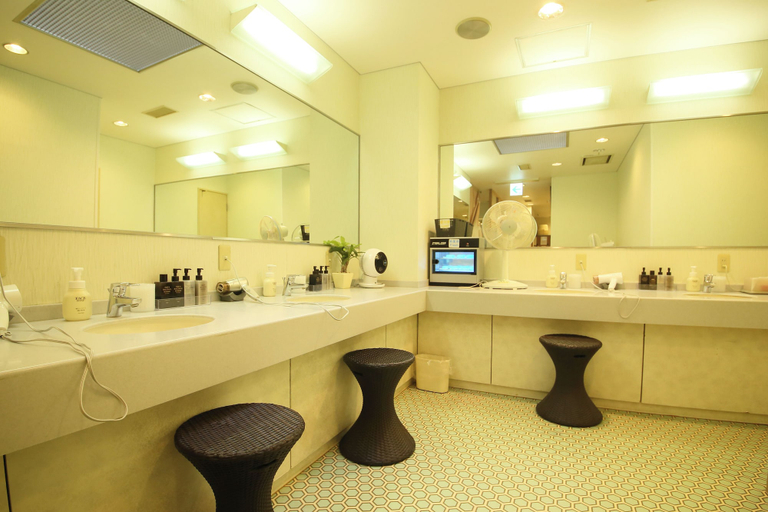 Bathroom 4, Hotel Claiton Shin-Osaka, Osaka