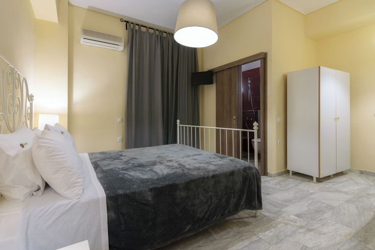 Bedroom 5, Denise Studios & Apartments, Ionian Islands