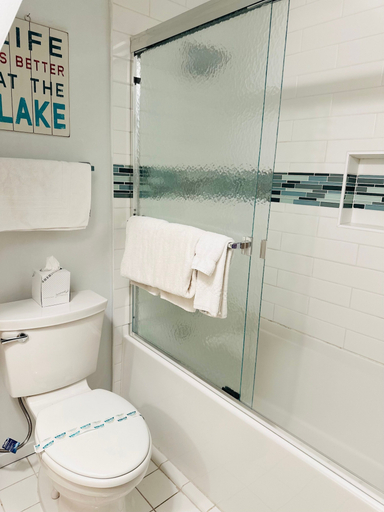 Bathroom 2, Tahoe Chalet 4 Bedroom Cabin by RedAwning, El Dorado