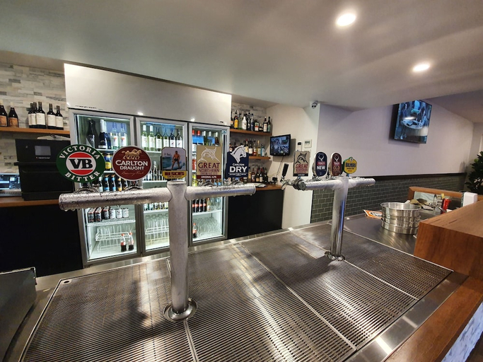 Food & Drinks 5, Empire Hotel Goulburn, Goulburn Mulwaree - Goulburn