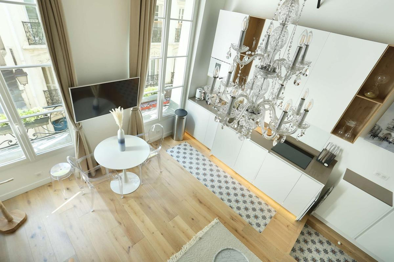 3, Superb Apartment Le Marais Center of Paris, Paris