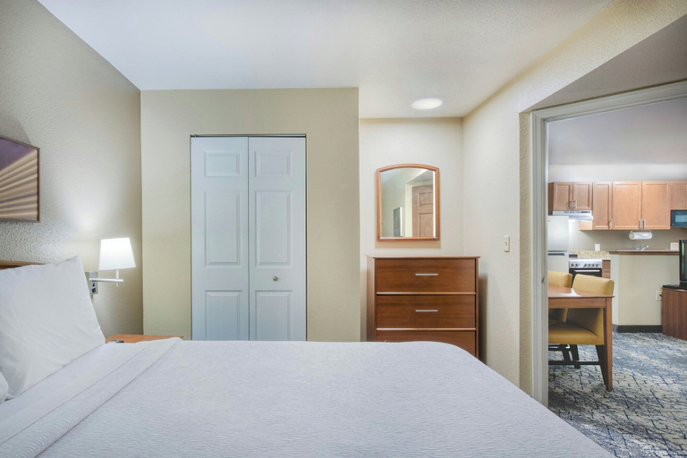 Bedroom 4, TownePlace Suites by Marriott Raleigh Cary-Weston Parkway, Wake