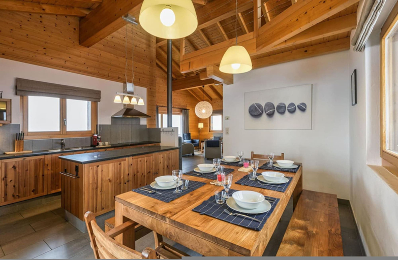 Room 4, Chalet Elbaz - Swiss Chalet With Breathtaking Views, Martigny