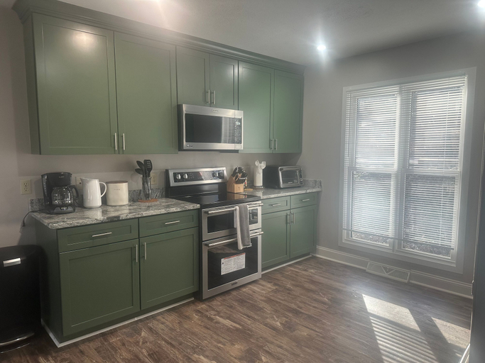 Private kitchen, The Getaway at Wintergreen, Nelson