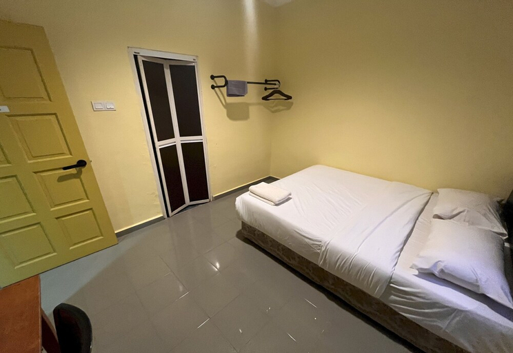 Bedroom 4, Rahmah Sojourn Centre, Johor Bahru