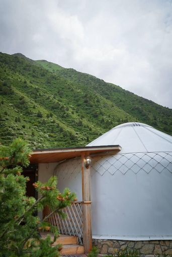 Exterior 4, Rahmat Yurts, Alamüdün