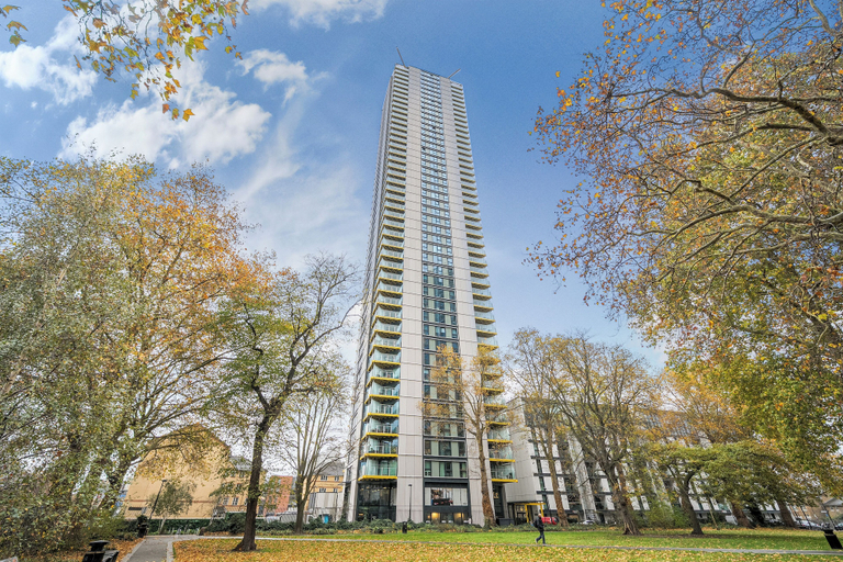 Exterior, Roomspace Apartments - Churchyard Row, London
