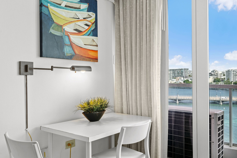 Room 5, Lagoon819-bl in San Juan
