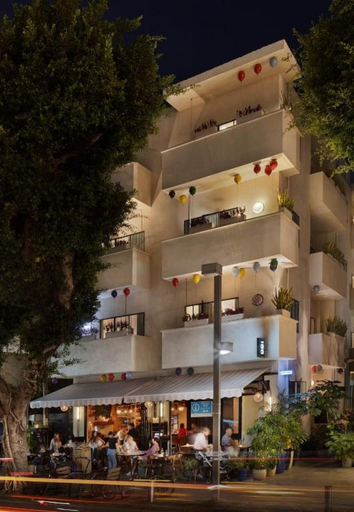 Exterior & Views 2, Cucu Hotel