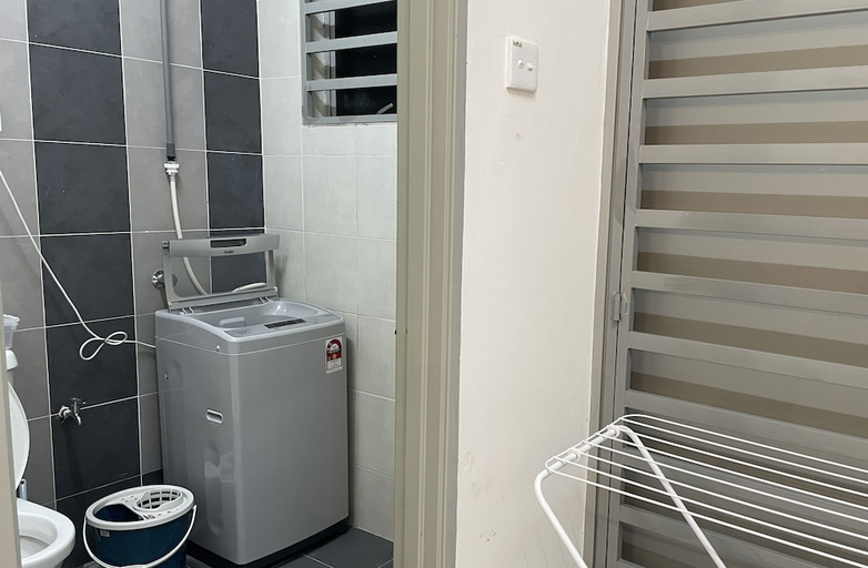 Bathroom, ZaraVip Homestay, Kinta