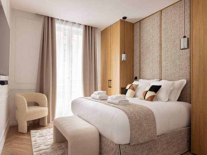 2, Apartment with 2 rooms for 6 people, Paris