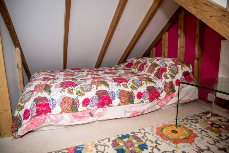 5, Tiny House in Wonderland, West Sussex