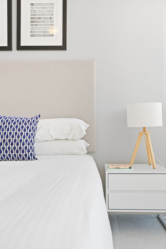 Room 4, Elegant 2-bed With Rooftop Dining & Fabulous Views, Fortitude Valley