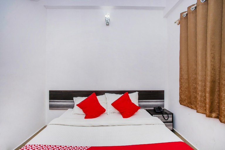 Others 2, Hotel O Turista, Bangalore