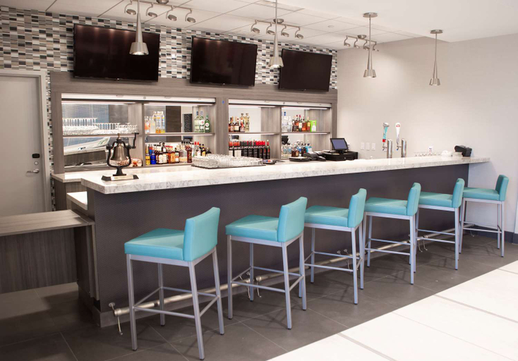 Food & Drinks 5, Best Western Premier Winnipeg East, Division No. 11