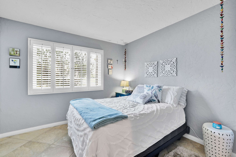 Room 2, Relaxing Palm Springs Condo With Pool Access, Riverside