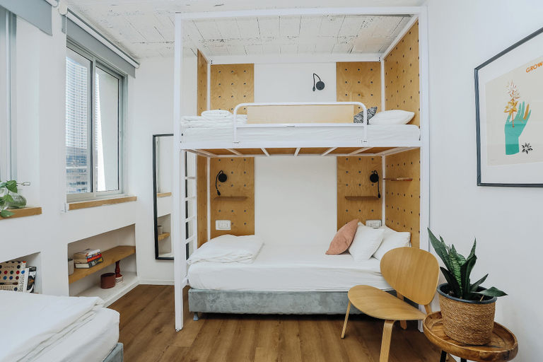 Bedroom 4, Domus Metro Hotel