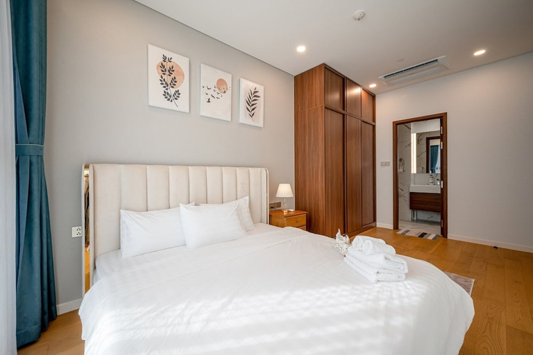 Bedroom 3, Metropole Thu Thiem Apartment by Sy's Home, Ho Chi Minh City
