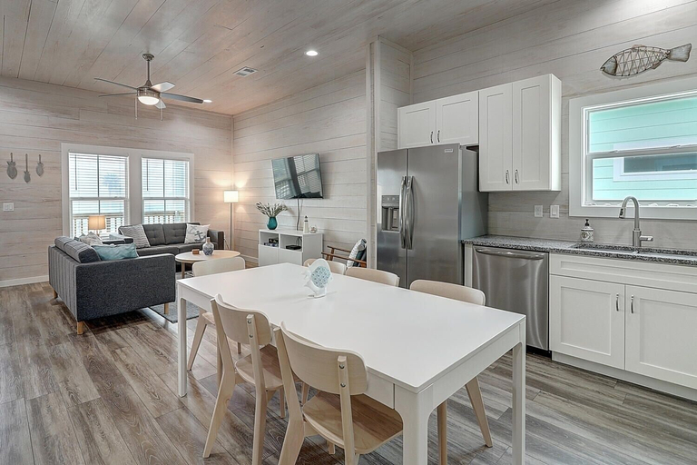 Interior 2, Copano Breeze 3 Bedroom Home by RedAwning, Aransas