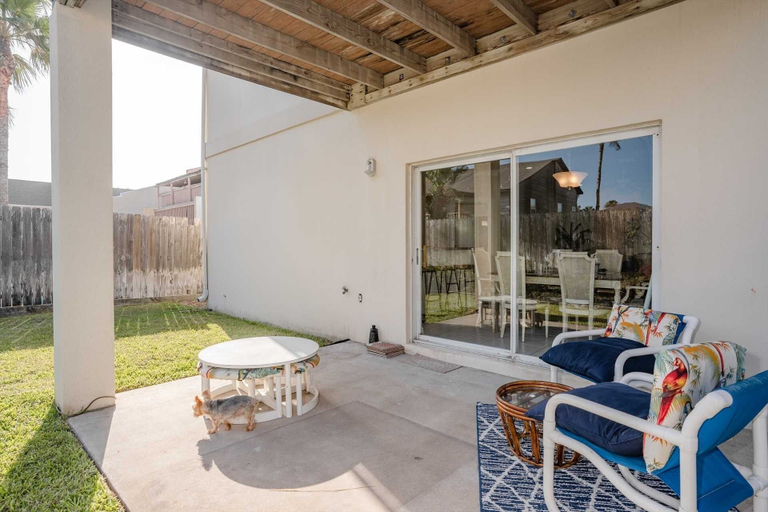 Terrace/patio 2, Sun Dancer 5 2 Bedroom Condo by RedAwning, Cameron