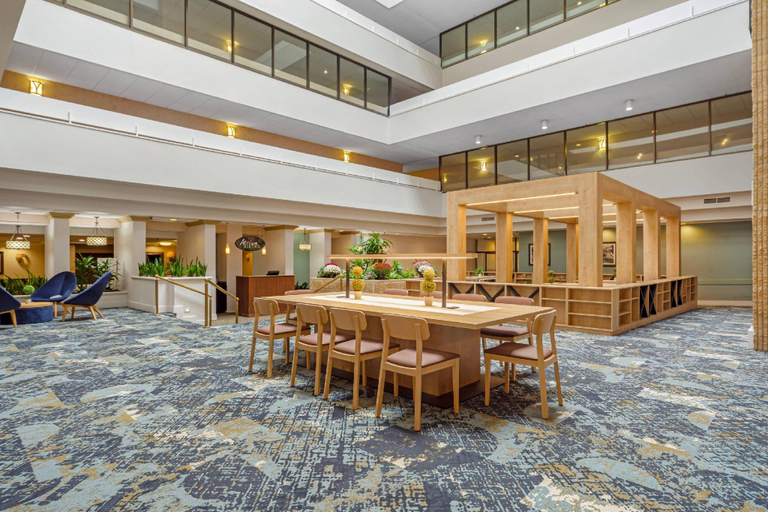 Public Area, Radisson Hotel Philadelphia Northeast, Bucks