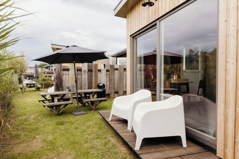 Balcony 2, Unique Holiday Home in Callantsoog, Zijpe