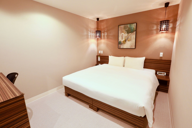 Bedroom 4, Hotel 88 Shinsaibashi, Osaka