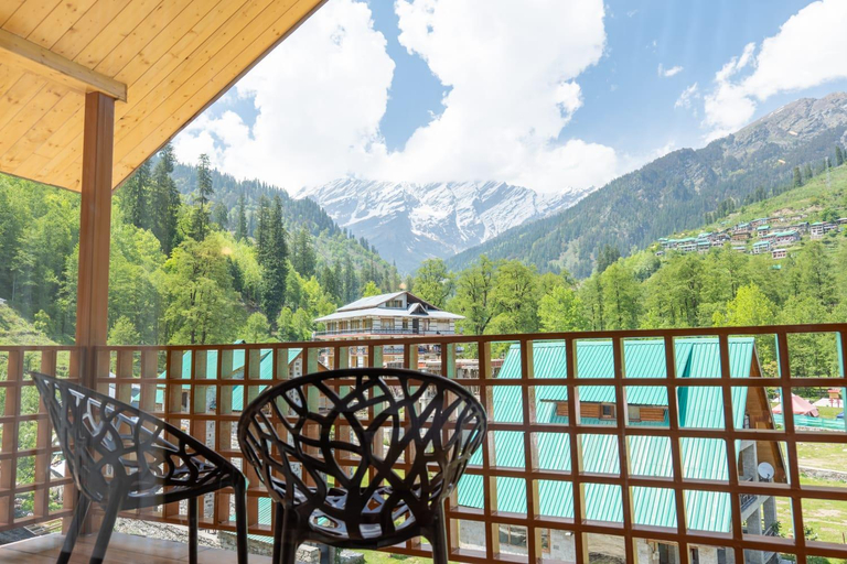 5, Hotel Patalsu, Kullu