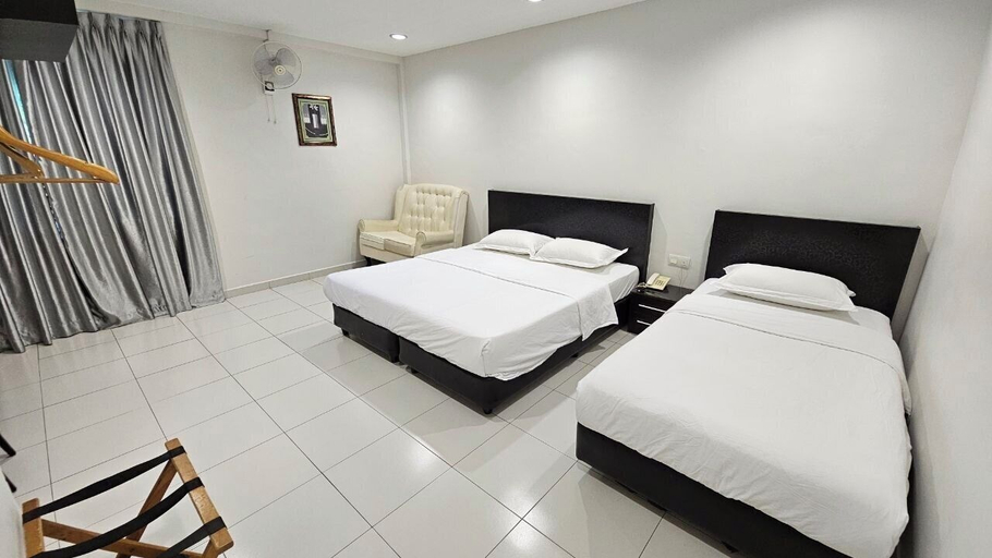 Bedroom 3, Melody Inn Hotel, Kluang