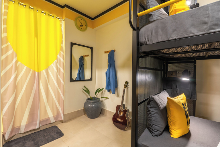 Room 4, The Hosteller Nainital, Nainital