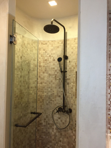Bathroom 3, The Che Pool Access Beachfront Condo by Away, Hua Hin
