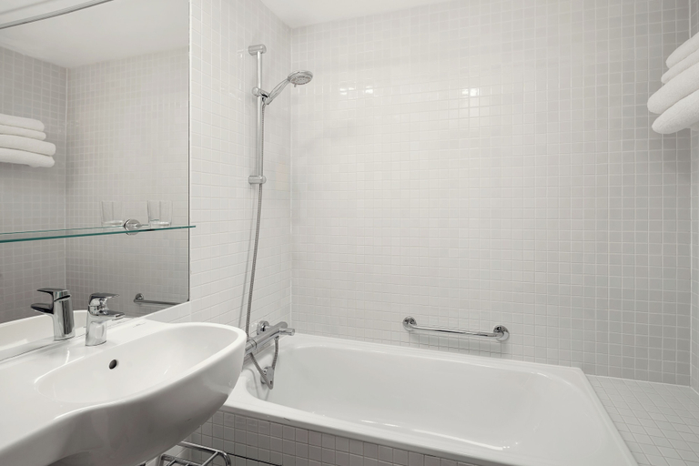 Bathroom 4, Metropol Design Hotel Old Town, Praha 1
