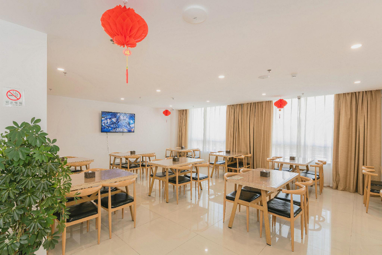 Food & Drinks 5, Greentree Inn Qufu High Speed Railway Station, Jining