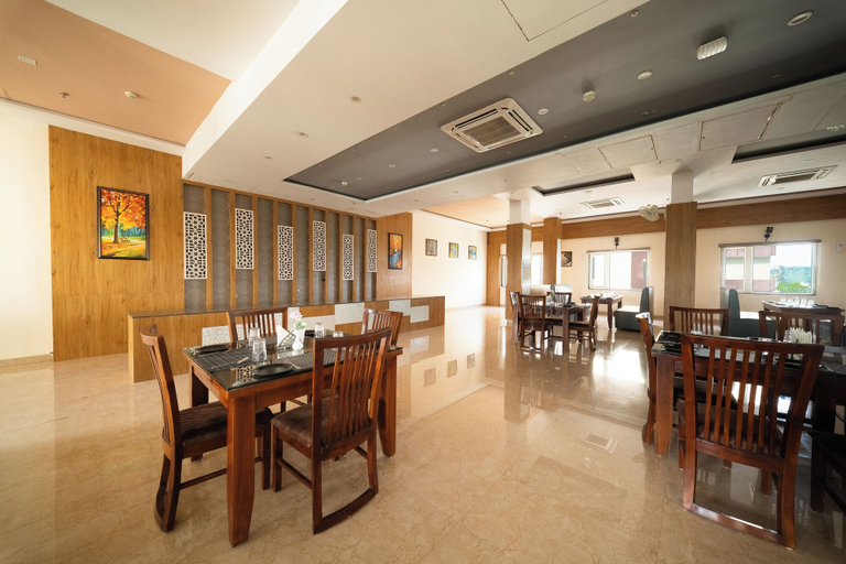 Food & Drinks 4, The Sky Imperial Shahi Hotels & Resort, Rajsamand