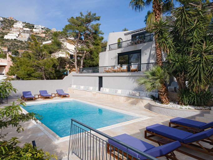 Private pool 2, Athenian Black Villa, Attica